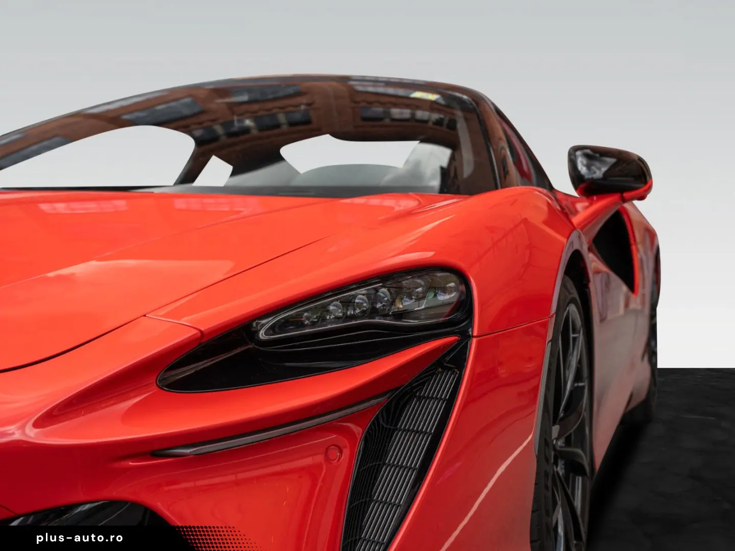 MCLAREN Artura   3 Jahre Garantie & 2 Jahre Service inkl