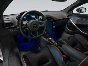 MCLAREN Artura   3 Jahre Garantie & 2 Jahre Service inkl