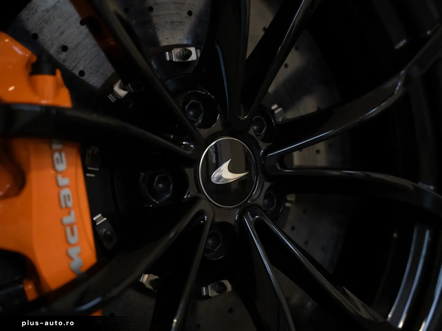 MCLAREN Artura   3 Jahre Garantie & 2 Jahre Service inkl