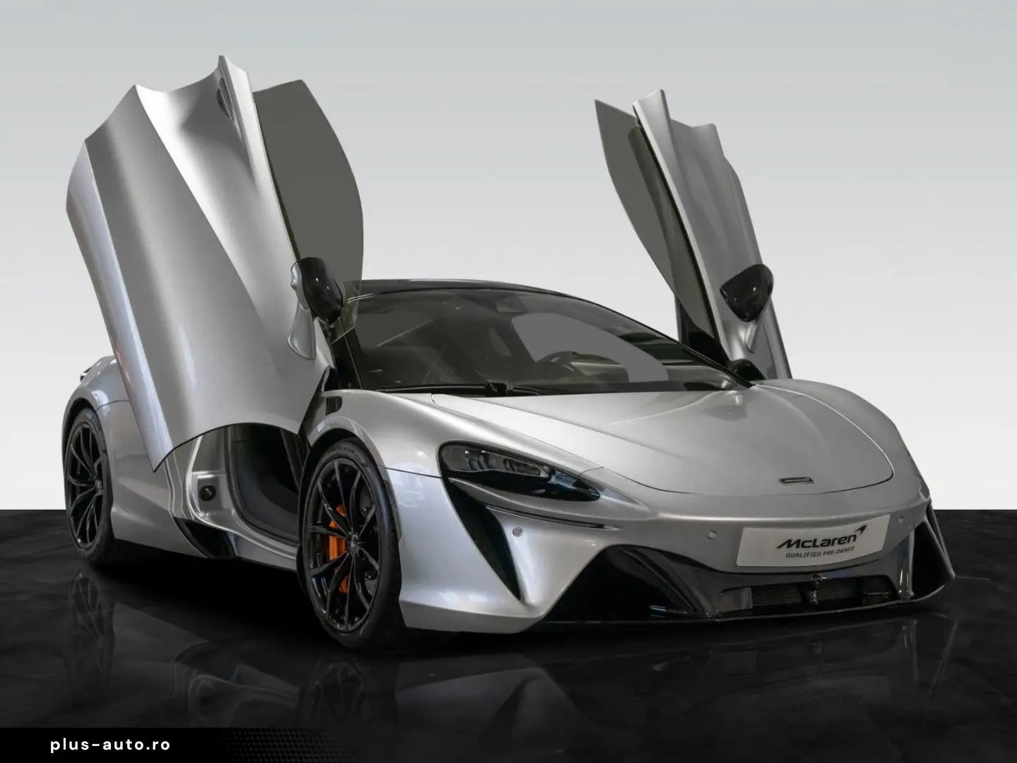 MCLAREN Artura   3 Jahre Garantie & 2 Jahre Service inkl