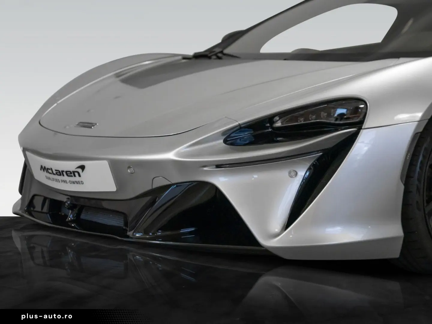 MCLAREN Artura   3 Jahre Garantie & 2 Jahre Service inkl