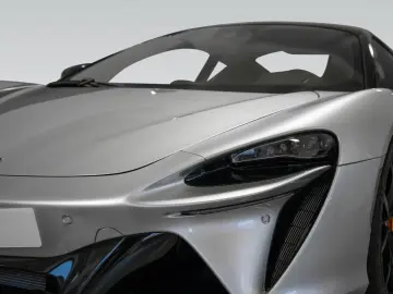 MCLAREN Artura   3 Jahre Garantie & 2 Jahre Service inkl