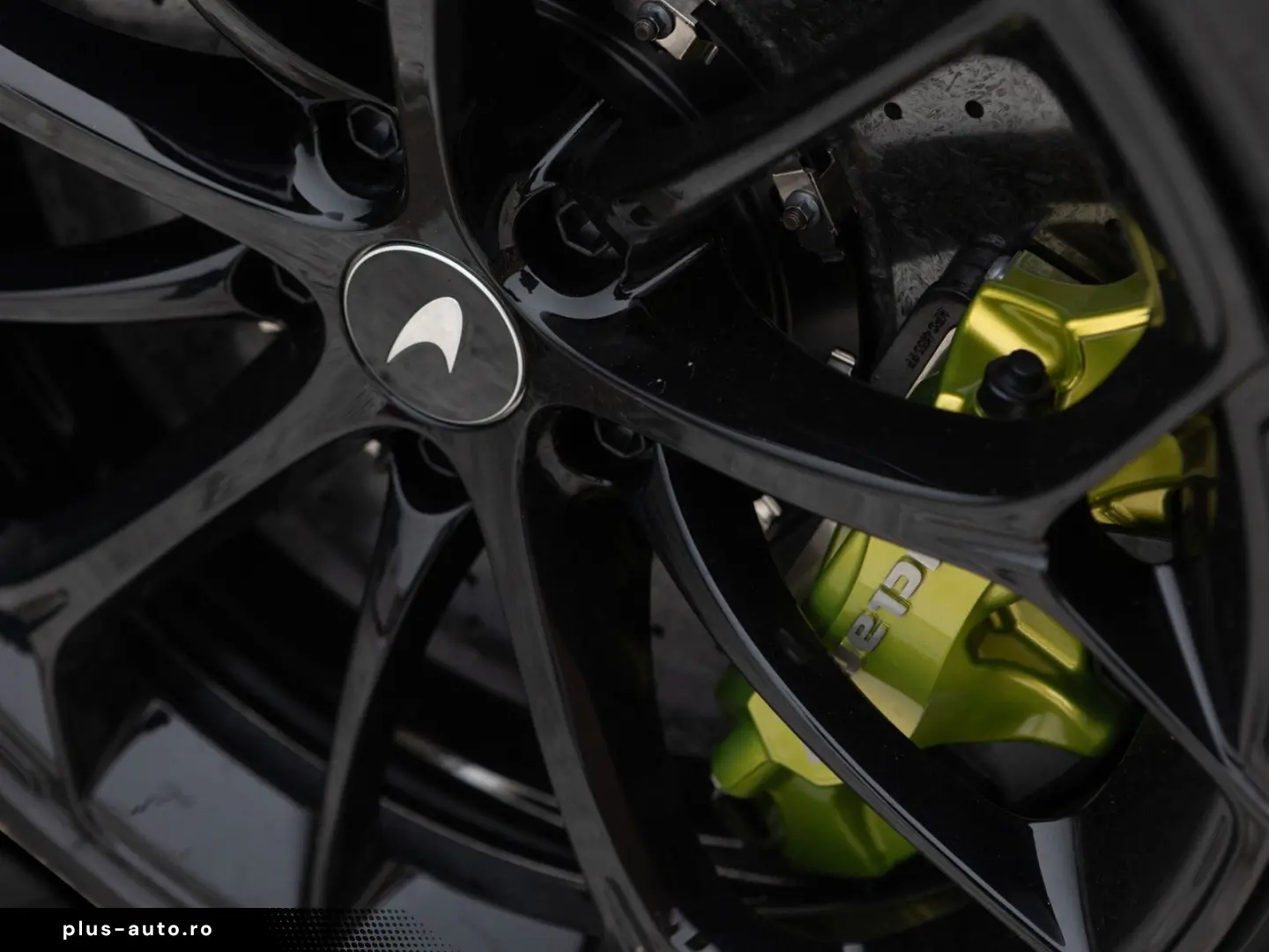 MCLAREN Artura   3 Jahre Garantie & 2 Jahre Service inkl
