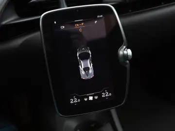 MCLAREN Artura   3 Jahre Garantie & 2 Jahre Service inkl