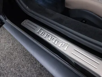 FERRARI 296 GTS