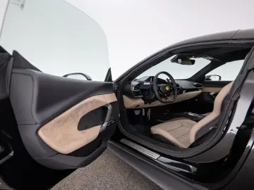 FERRARI 296 GTS