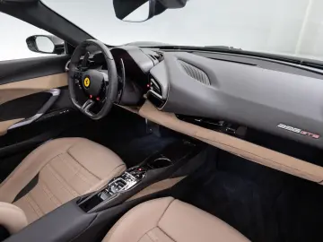 FERRARI 296 GTS