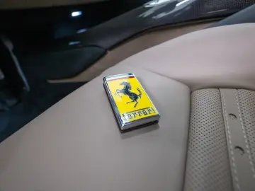 FERRARI 296 GTS