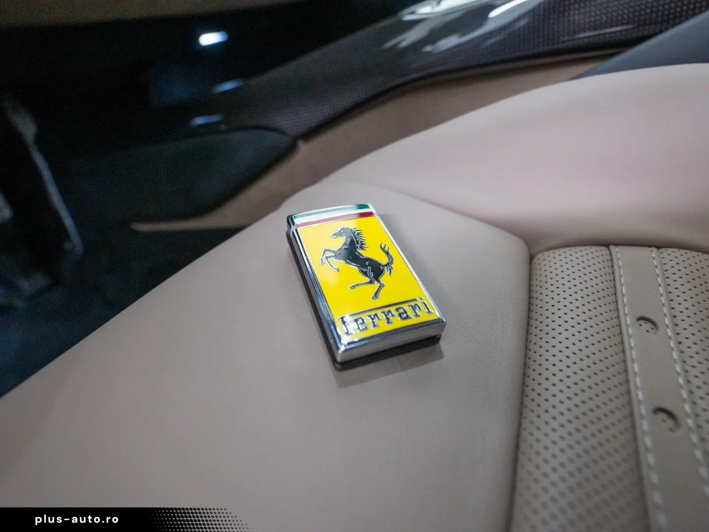 FERRARI 296 GTS
