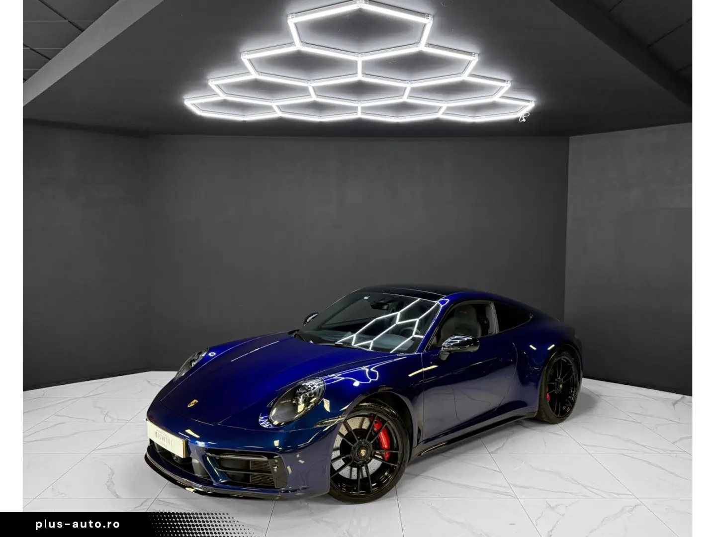 PORSCHE 992 Carrera 4 GTS   Lift   Bose   Matrix   360