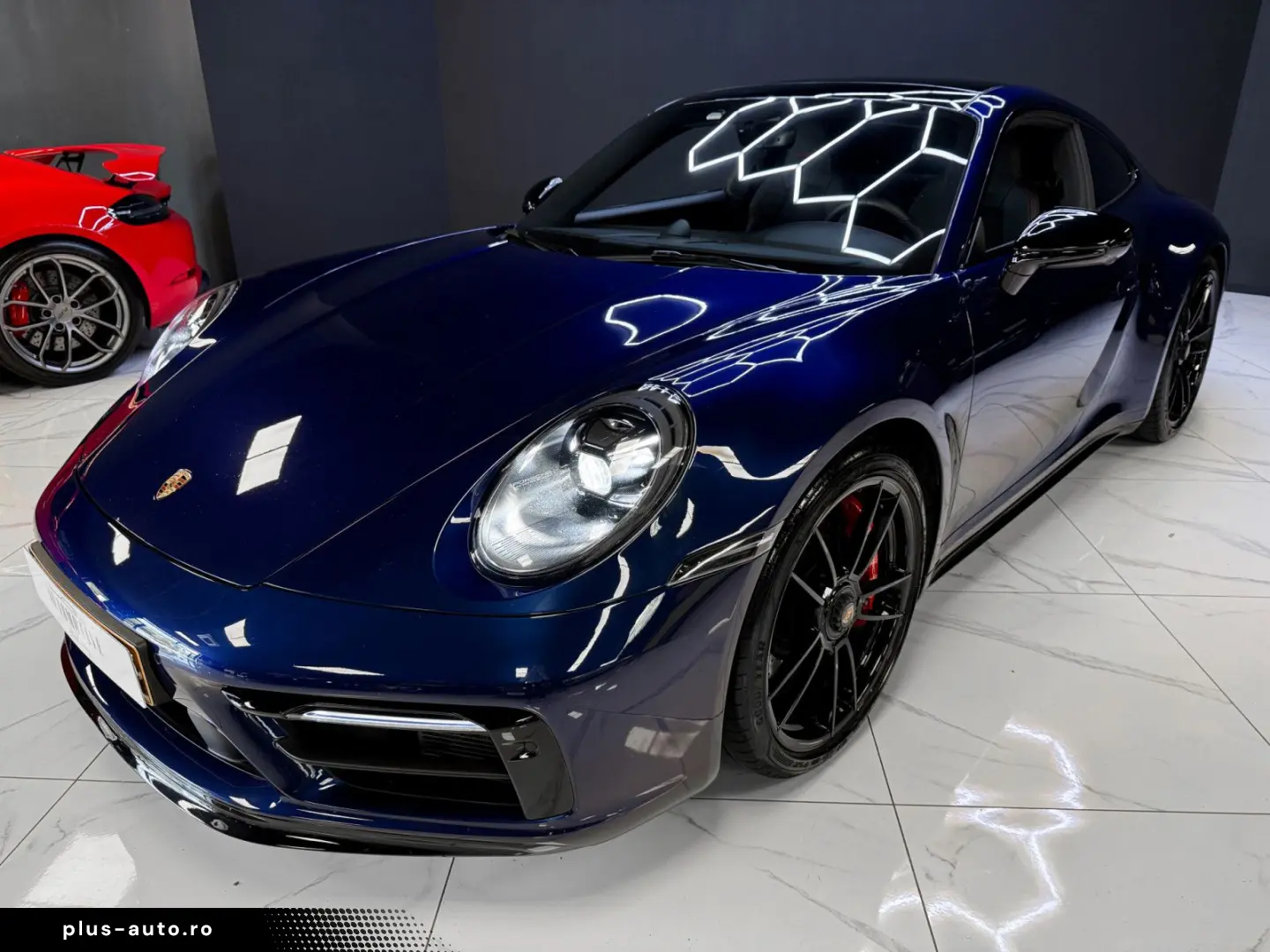 PORSCHE 992 Carrera 4 GTS   Lift   Bose   Matrix   360