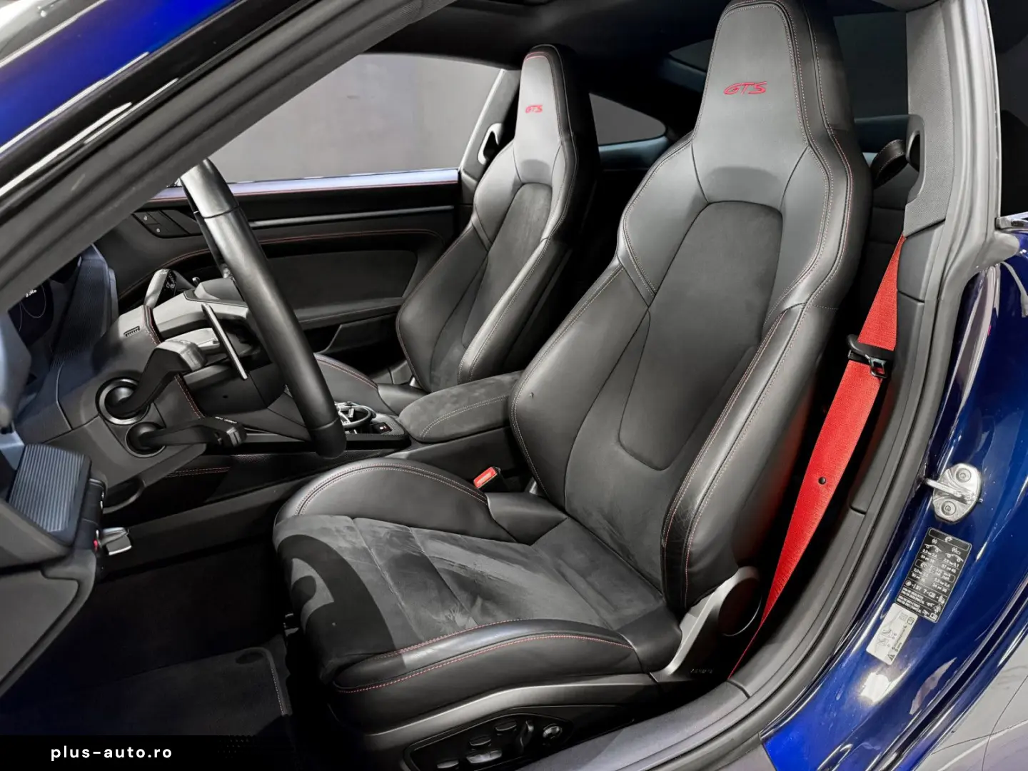 PORSCHE 992 Carrera 4 GTS   Lift   Bose   Matrix   360
