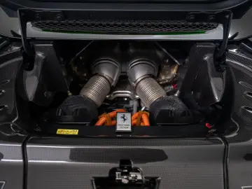 FERRARI 296 GTS