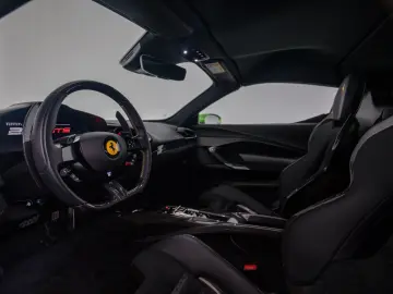 FERRARI 296 GTS