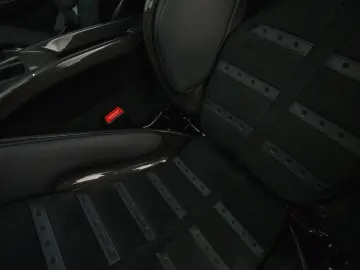 FERRARI 296 GTS