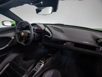 FERRARI 296 GTS