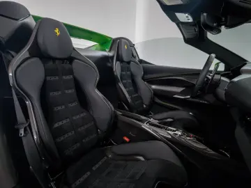 FERRARI 296 GTS