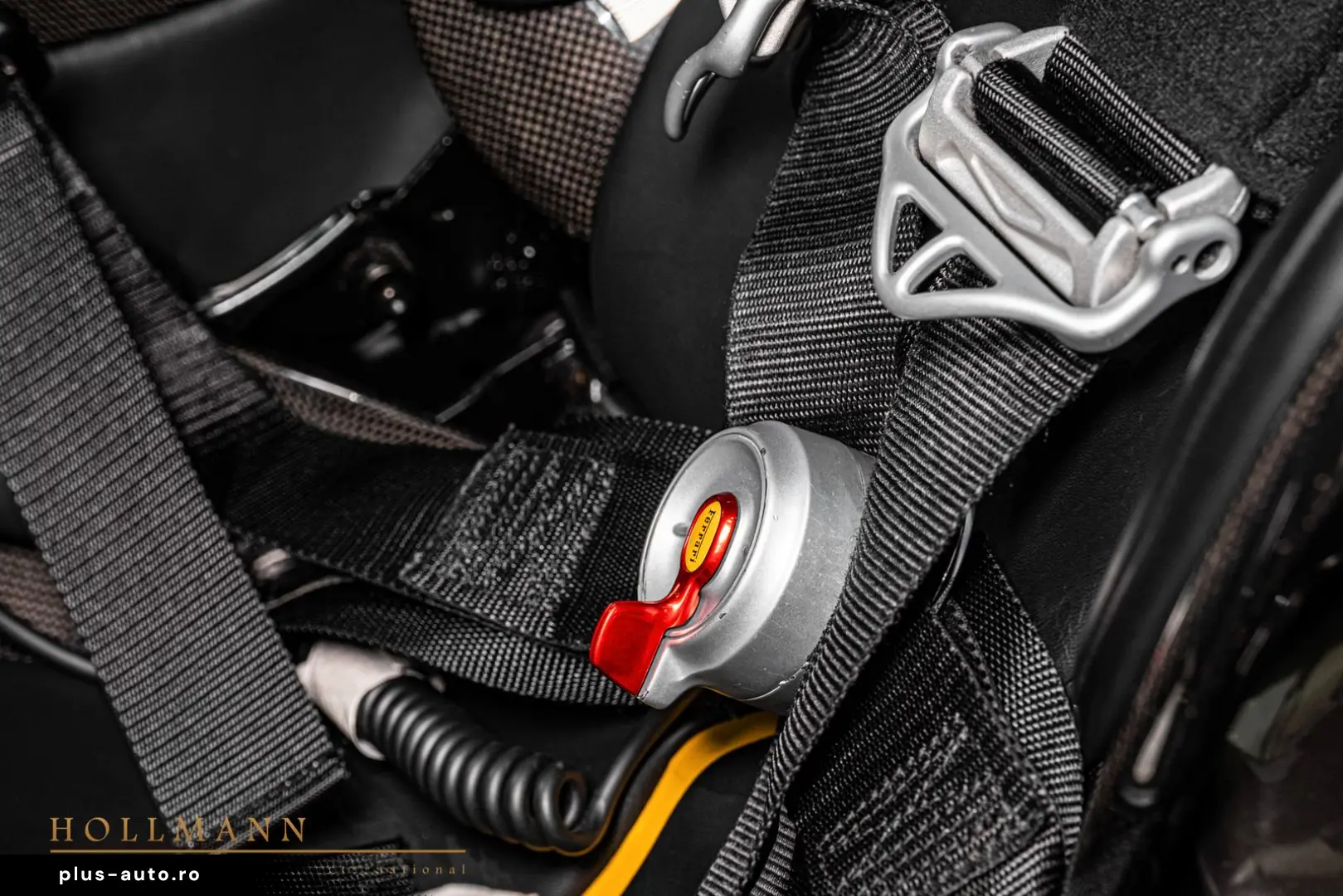 FERRARI 296 GTB CARBON LED ASSETTO FIORANO DAYTONA SEATS