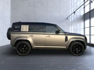 LAND ROVER Defender 110 P635 OCTA