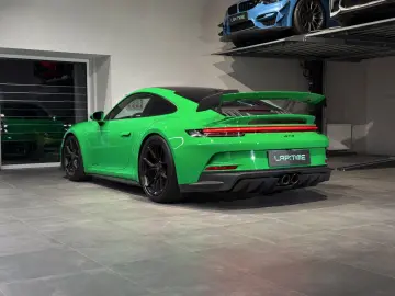 PORSCHE GT3 CS Aprvd 6 27 Lift Bose Matrix Camera