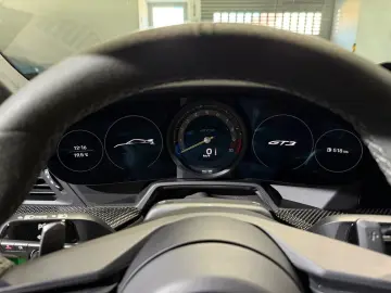 PORSCHE GT3 CS Aprvd 6 27 Lift Bose Matrix Camera