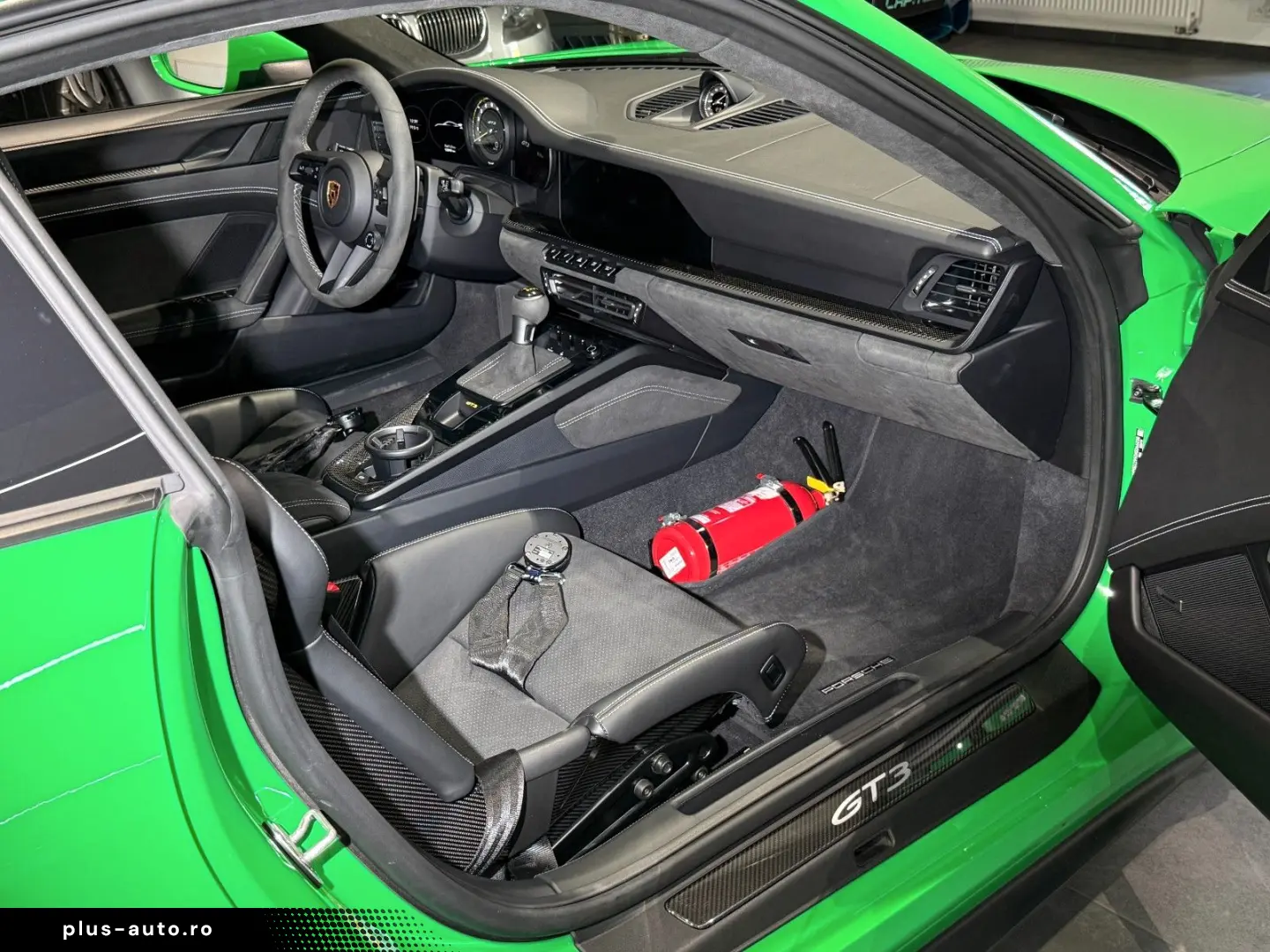 PORSCHE GT3 CS Aprvd 6 27 Lift Bose Matrix Camera