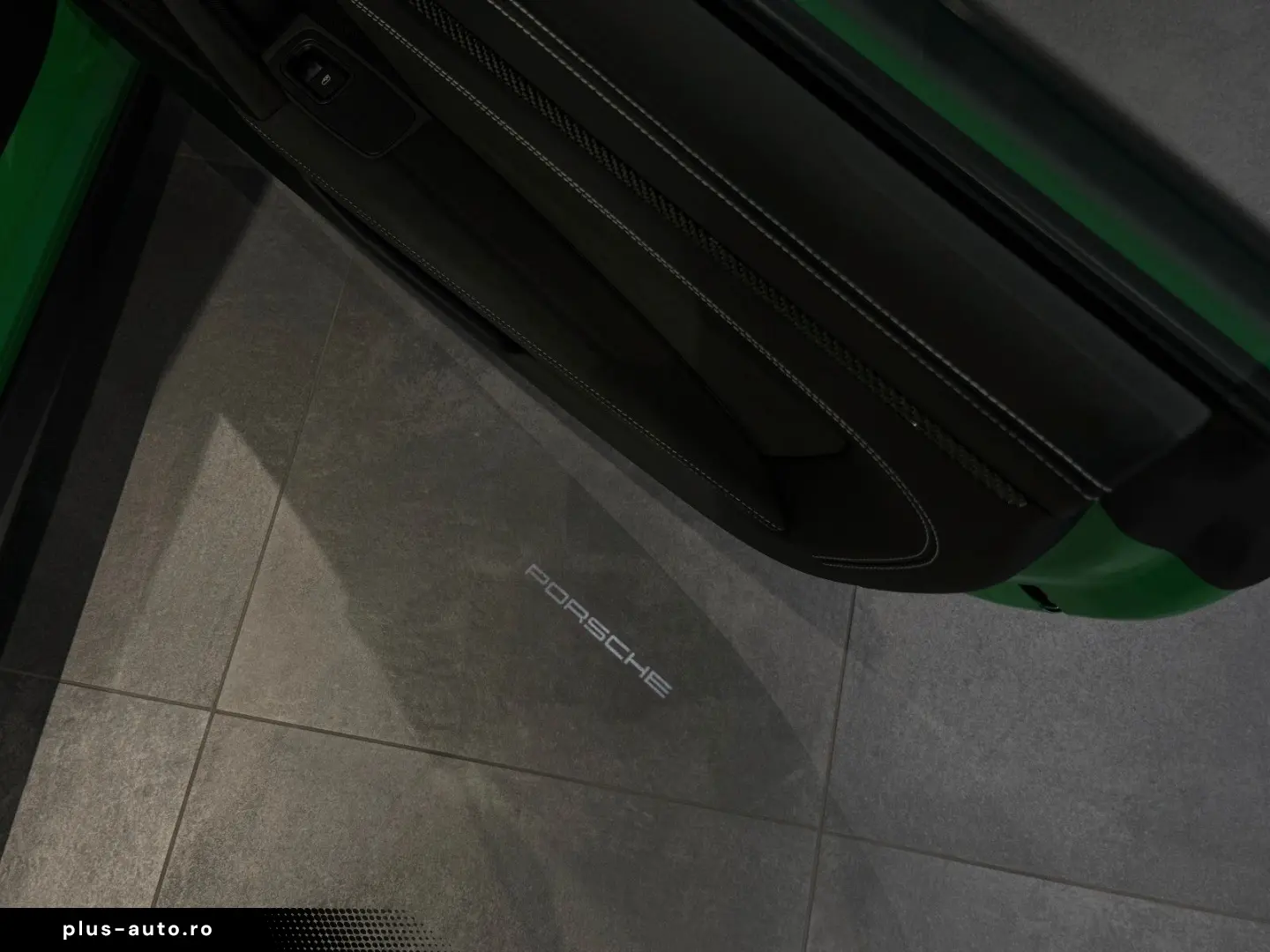 PORSCHE GT3 CS Aprvd 6 27 Lift Bose Matrix Camera
