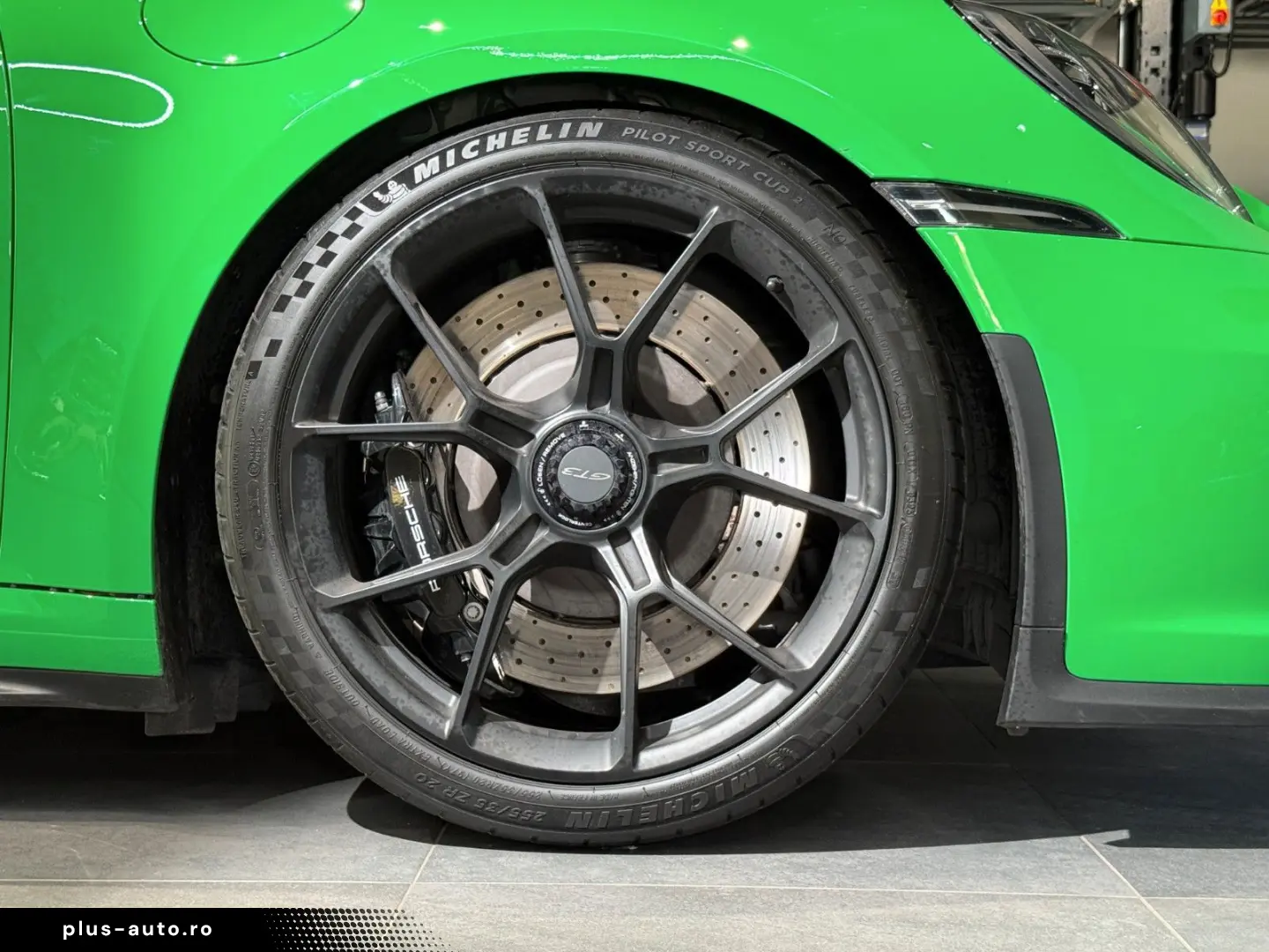 PORSCHE GT3 CS Aprvd 6 27 Lift Bose Matrix Camera