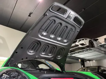 PORSCHE GT3 CS Aprvd 6 27 Lift Bose Matrix Camera