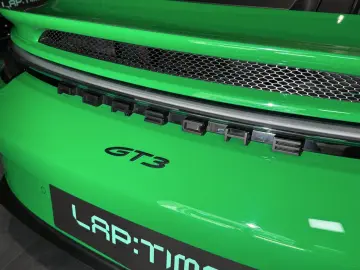 PORSCHE GT3 CS Aprvd 6 27 Lift Bose Matrix Camera