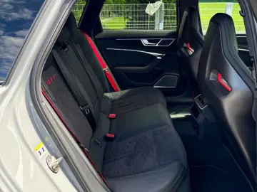 AUDI RS6 Avant GT PANO STANDHZG !! 1 of 660