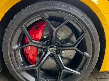 AUDI RS6 PERFO-SONDERFARBE-KERAMIK-305KM H-VOLL !!!