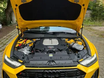 AUDI RS6 PERFO-SONDERFARBE-KERAMIK-305KM H-VOLL !!!