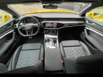 AUDI RS6 PERFO-SONDERFARBE-KERAMIK-305KM H-VOLL !!!