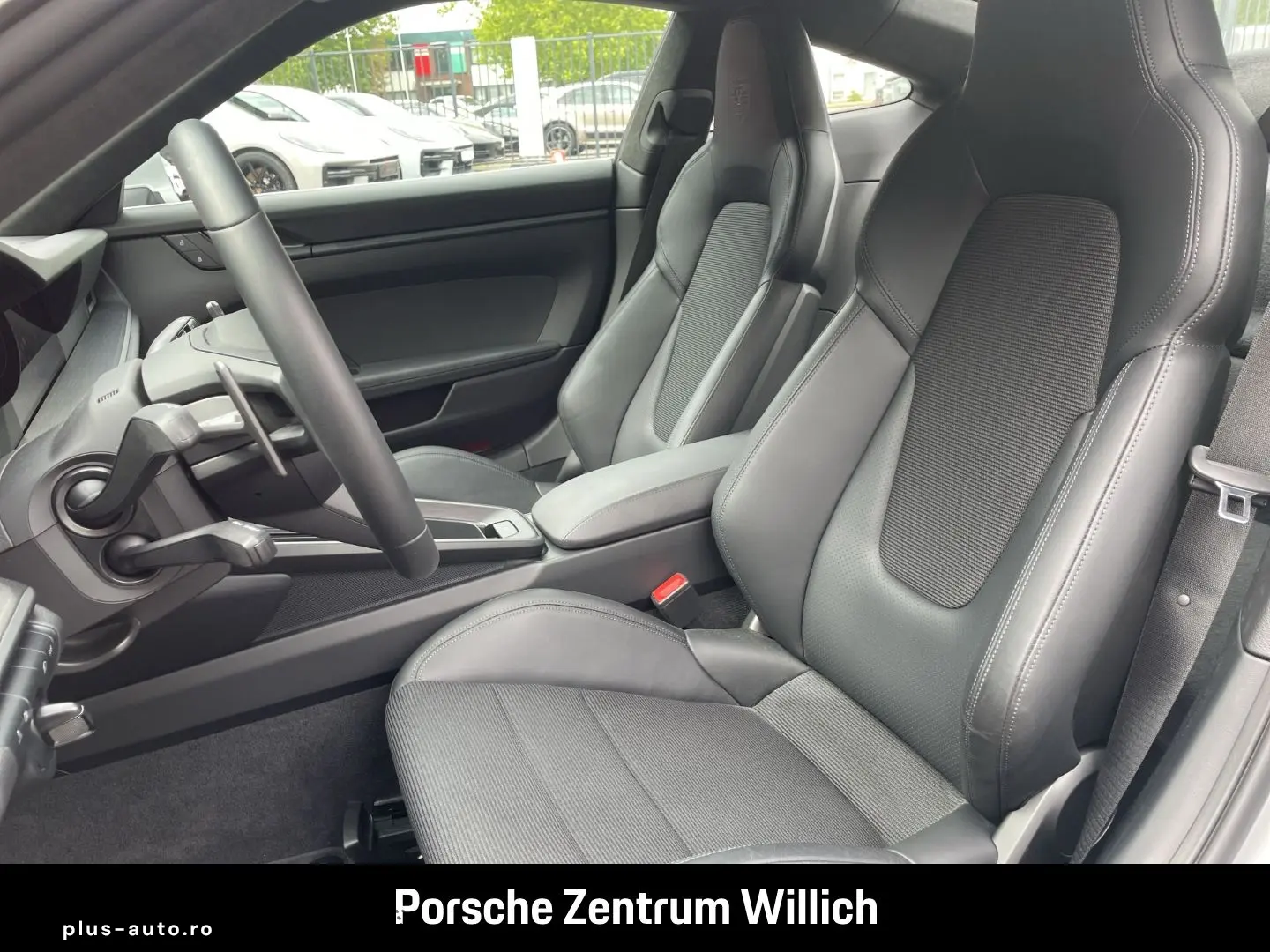 PORSCHE 992 911 GT3 mit Touring-Paket Liftsystem-VA BOSE