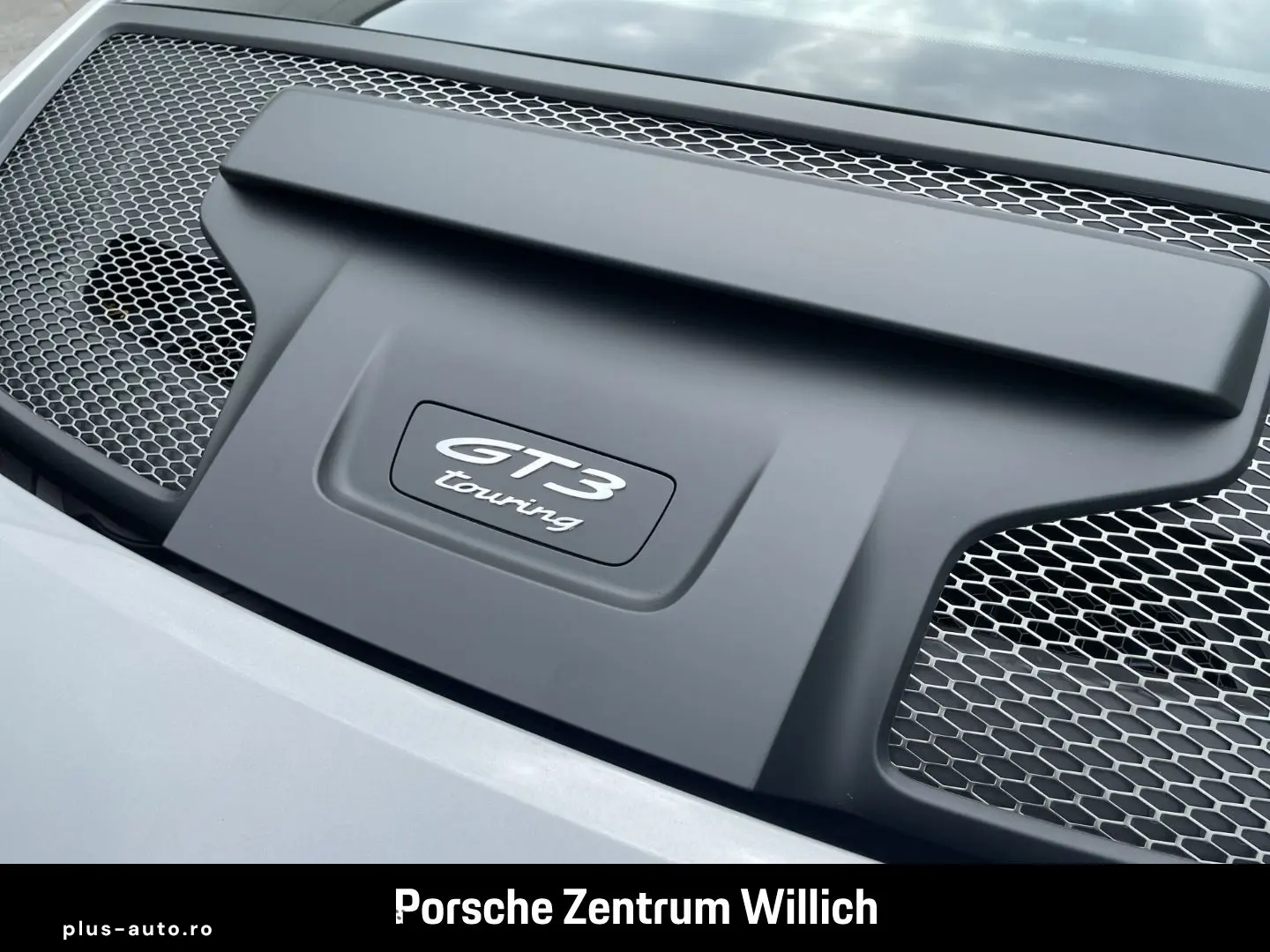PORSCHE 992 911 GT3 mit Touring-Paket Liftsystem-VA BOSE