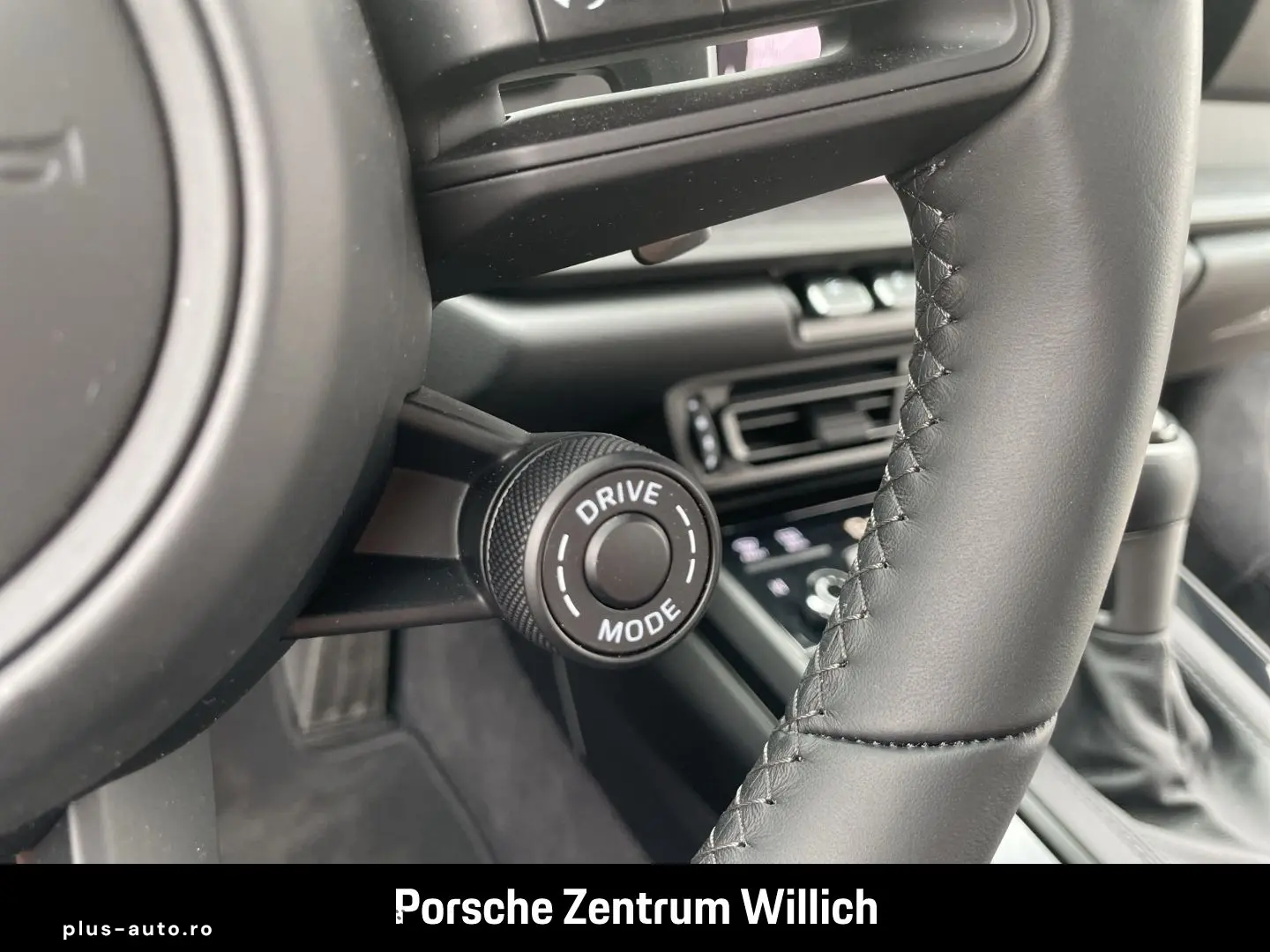 PORSCHE 992 911 GT3 mit Touring-Paket Liftsystem-VA BOSE