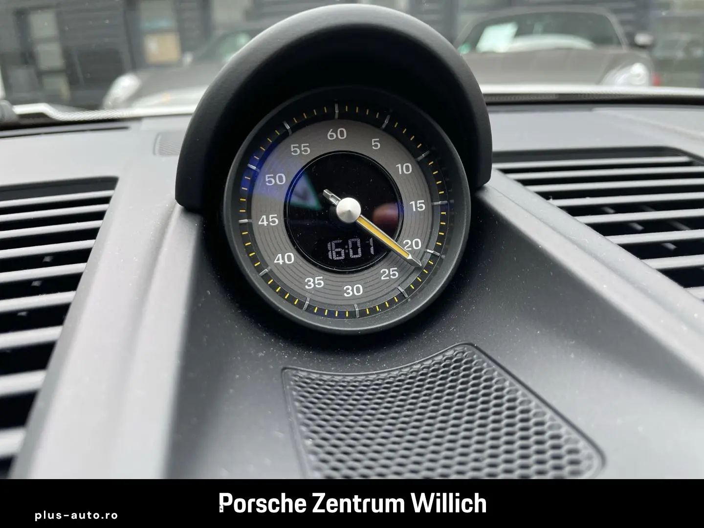 PORSCHE 992 911 GT3 mit Touring-Paket Liftsystem-VA BOSE
