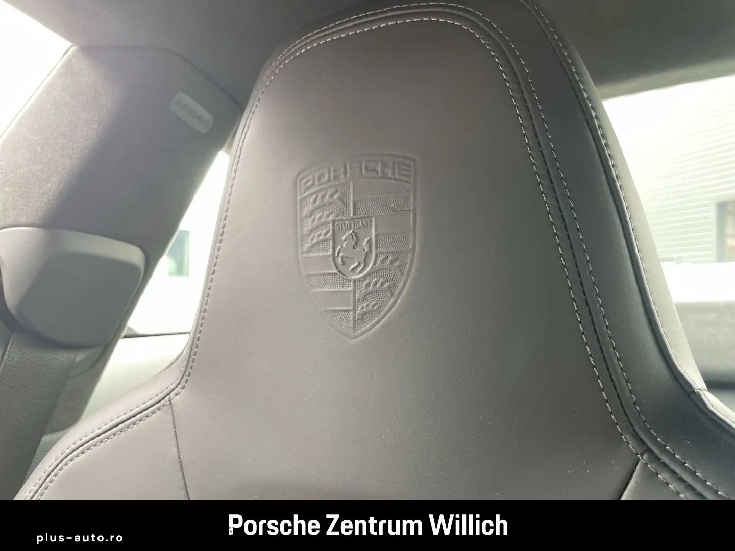 PORSCHE 992 911 GT3 mit Touring-Paket Liftsystem-VA BOSE