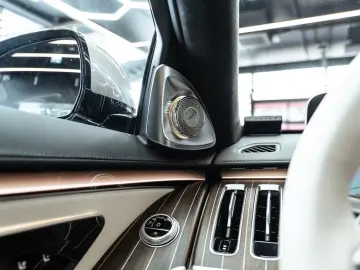 MERCEDES-BENZ S 63 AMG Long E-Performance