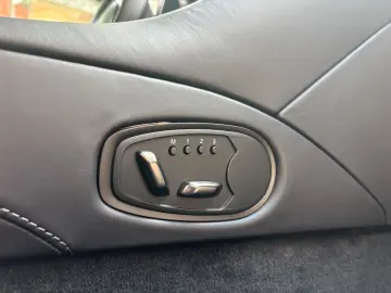 ASTON MARTIN DBS 5.2 V12 770 Ultimate 1 300 Carbon Seats PPF