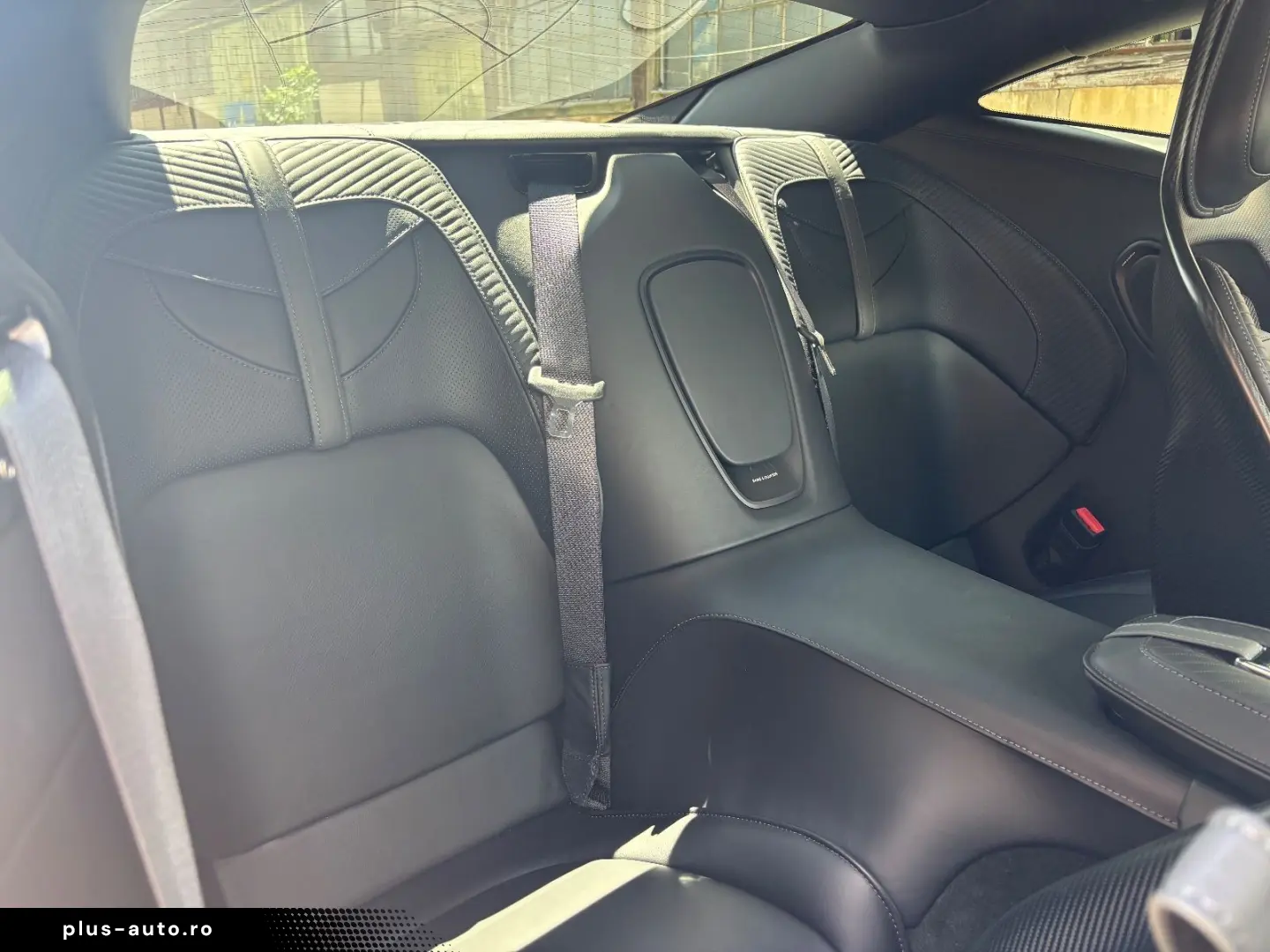 ASTON MARTIN DBS 5.2 V12 770 Ultimate 1 300 Carbon Seats PPF