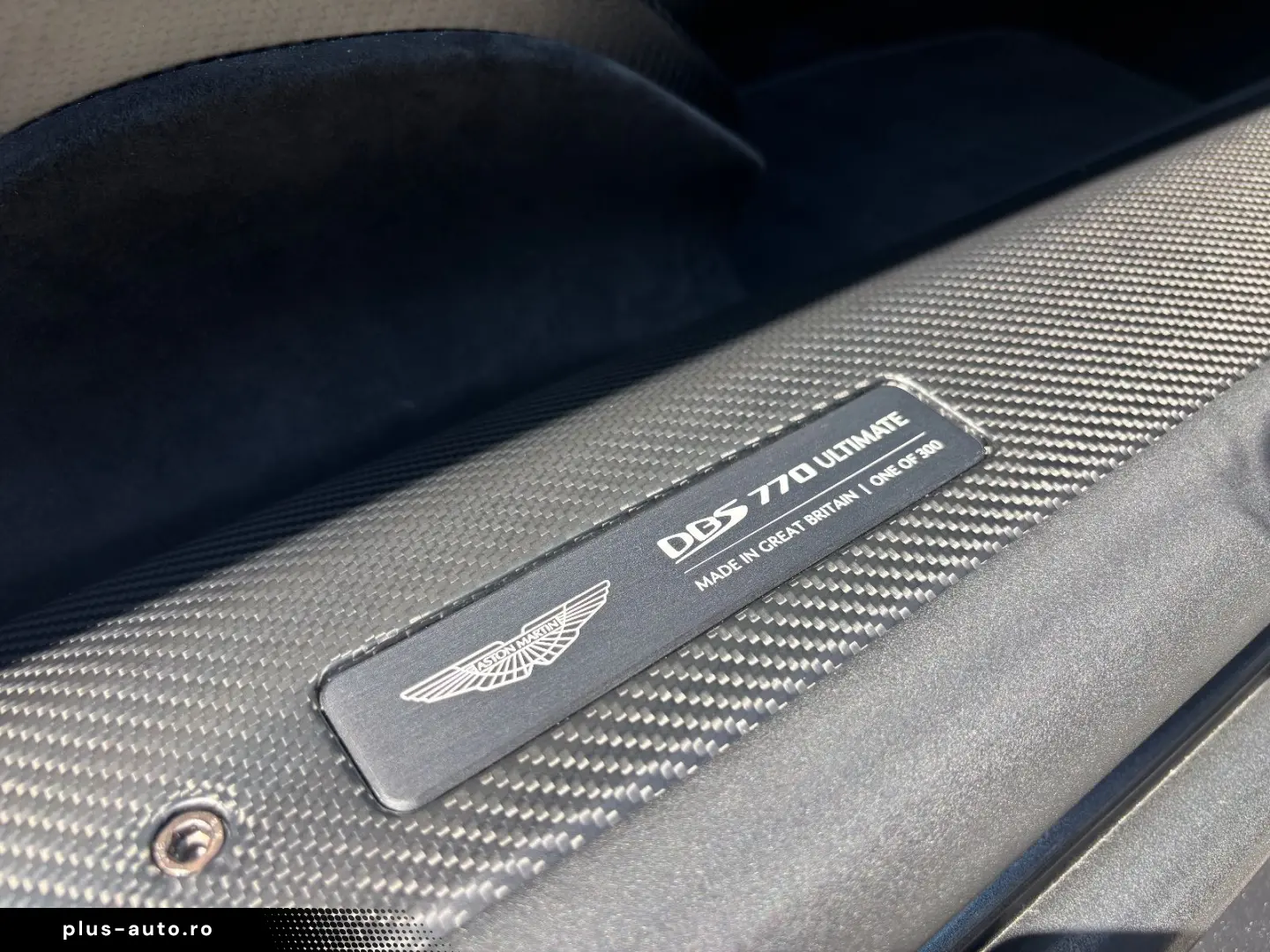 ASTON MARTIN DBS 5.2 V12 770 Ultimate 1 300 Carbon Seats PPF