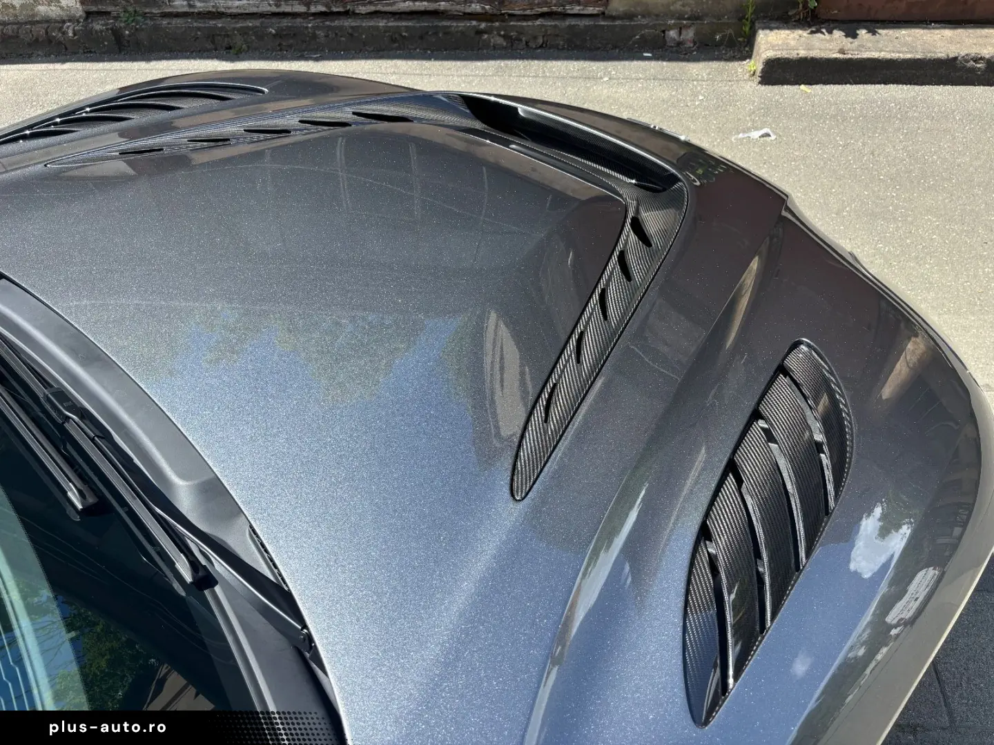ASTON MARTIN DBS 5.2 V12 770 Ultimate 1 300 Carbon Seats PPF
