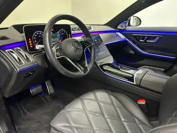 MERCEDES-BENZ S 680 Maybach 4 matic  PANO BURMESTER 4D