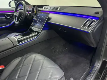 MERCEDES-BENZ S 680 Maybach 4 matic  PANO BURMESTER 4D