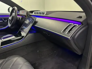 MERCEDES-BENZ S 680 Maybach 4 matic  PANO BURMESTER 4D