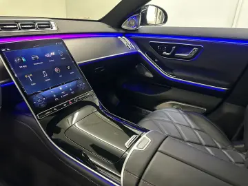 MERCEDES-BENZ S 680 Maybach 4 matic  PANO BURMESTER 4D