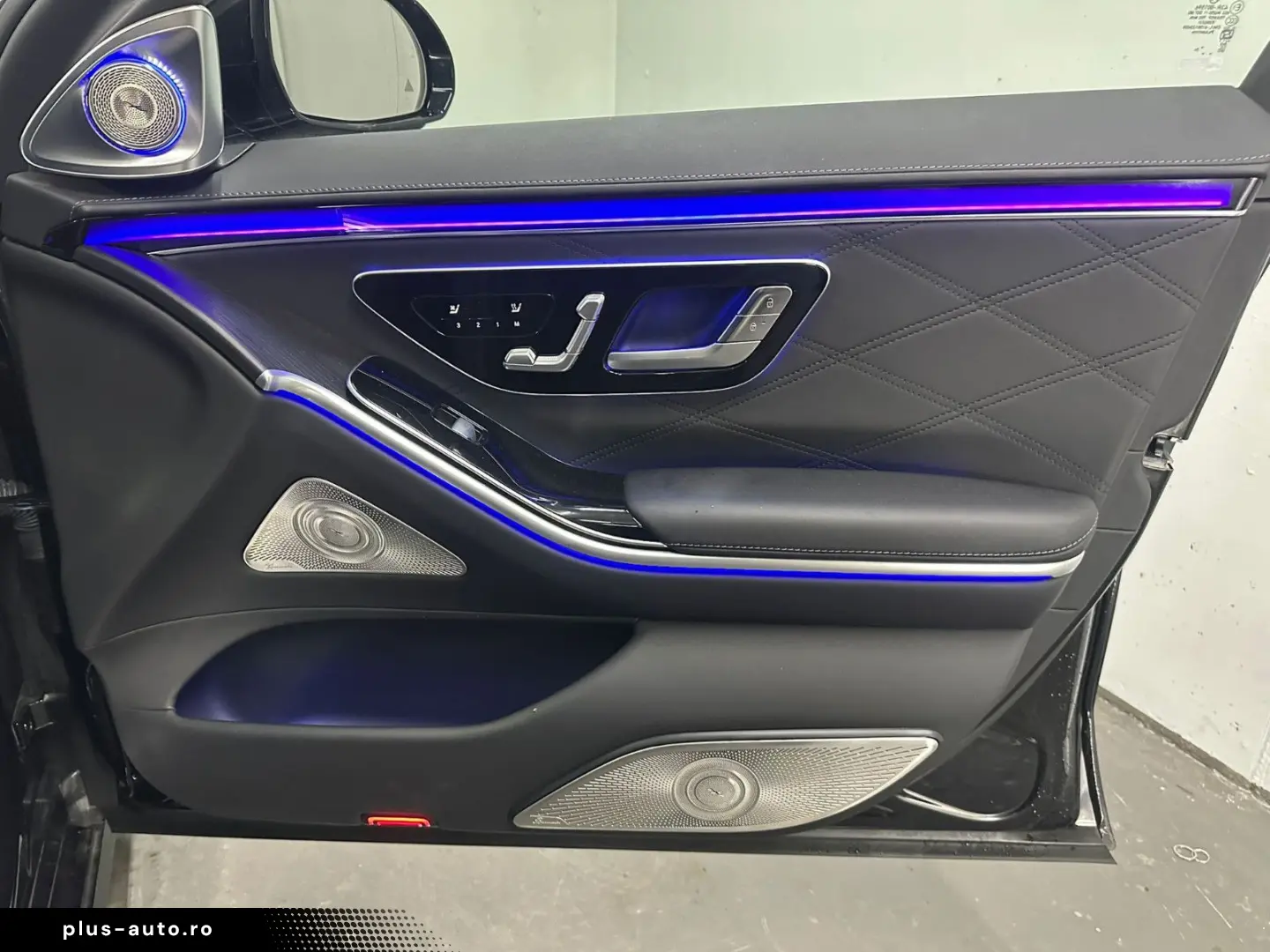 MERCEDES-BENZ S 680 Maybach 4 matic  PANO BURMESTER 4D