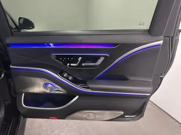 MERCEDES-BENZ S 680 Maybach 4 matic  PANO BURMESTER 4D